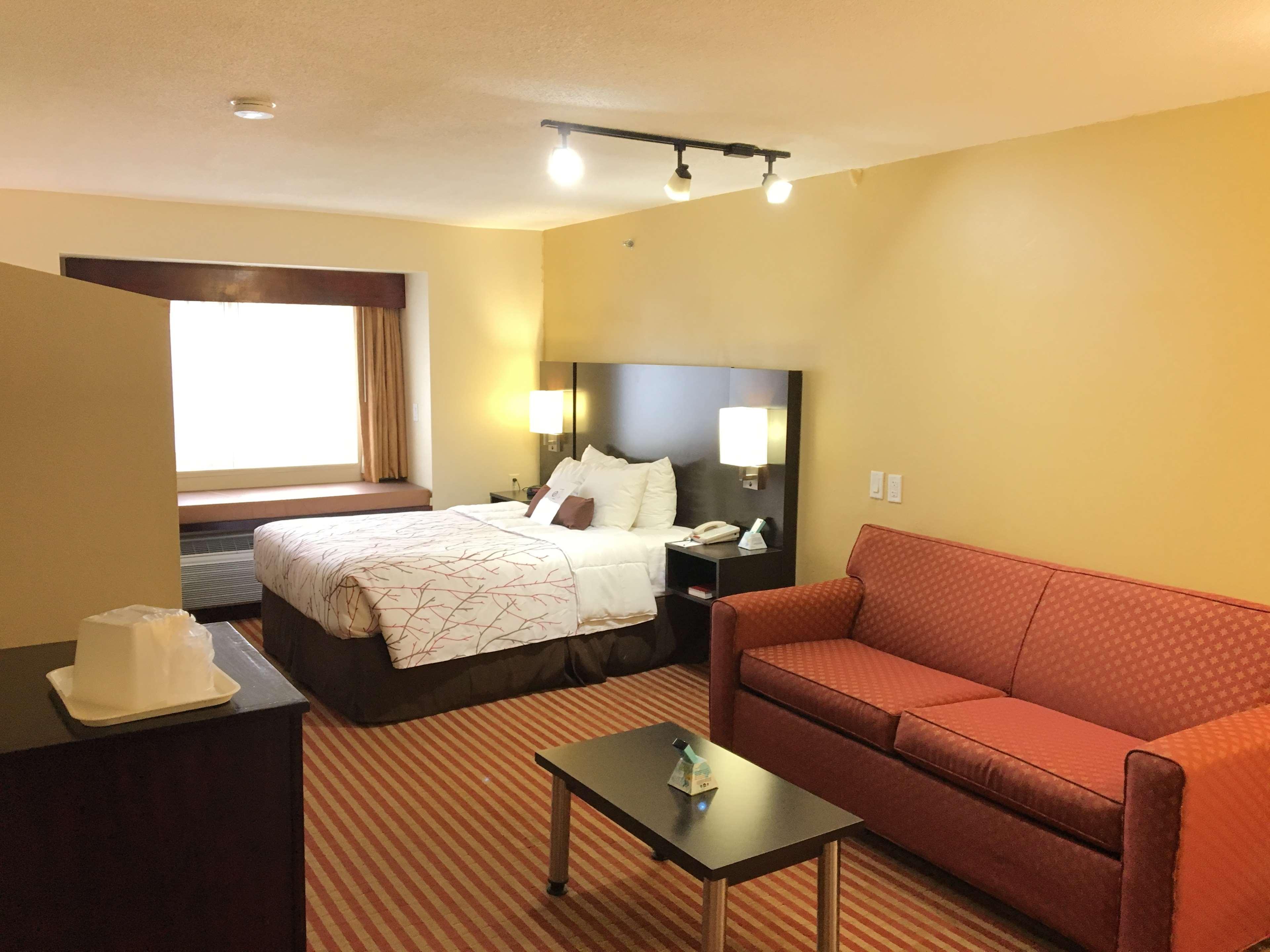 Best Western Patriots Point Mount Pleasant Exterior photo