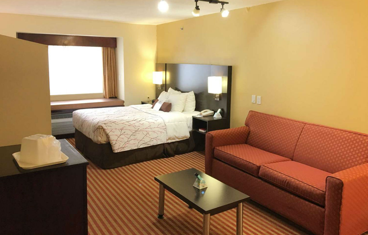 Best Western Patriots Point Mount Pleasant Exterior photo
